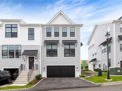 8 West Cross Trail #8, Danbury, CT, 06810