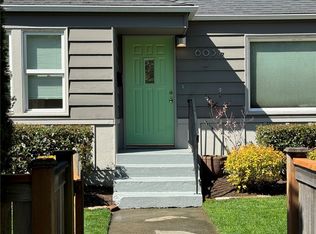 6037 Fauntleroy Way SW, Seattle, WA 98136