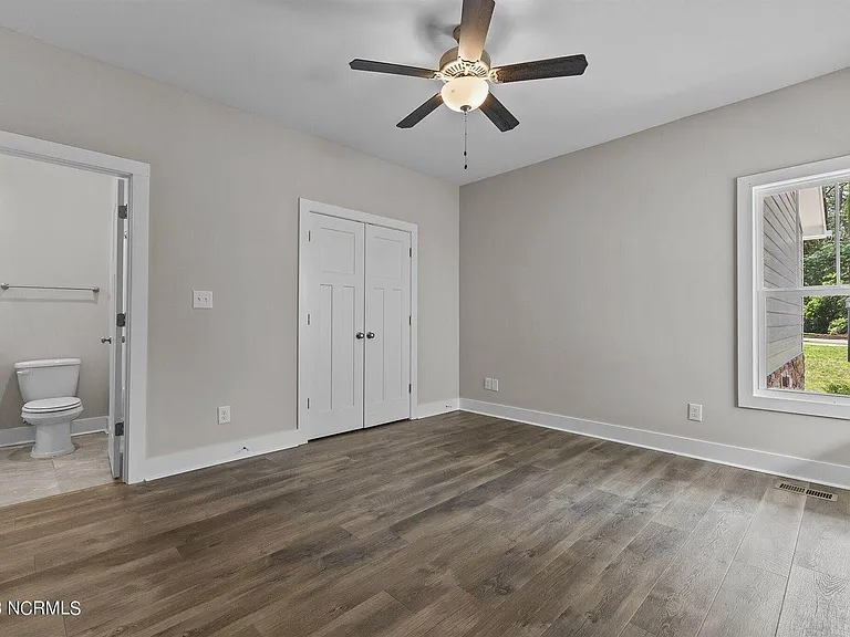 139 Crestview Rd — Photo 18