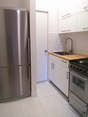 Rented by DSA Realty | media 22