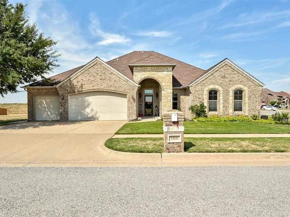 13221 Brampton Way, Yukon, OK 73099