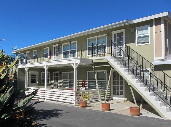 3rd image of 244 N Olive St #5