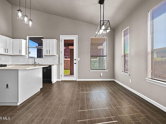 3rd image of 5954 Joe Manago St