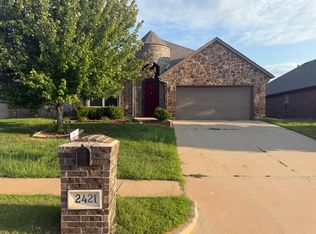 2421 159th Ter, Edmond, OK 73013
