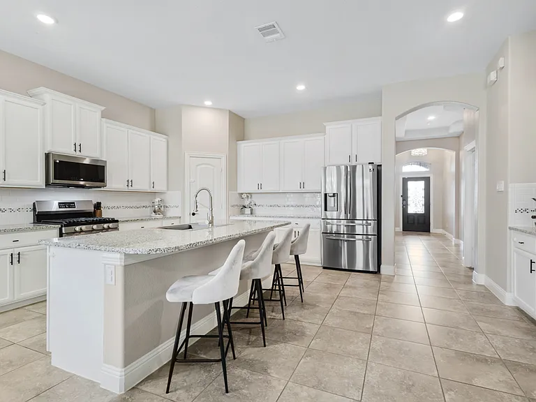 3913 Moorcroft Rd — Photo 3