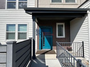 16015 Bolling Dr, Denver, CO 80239