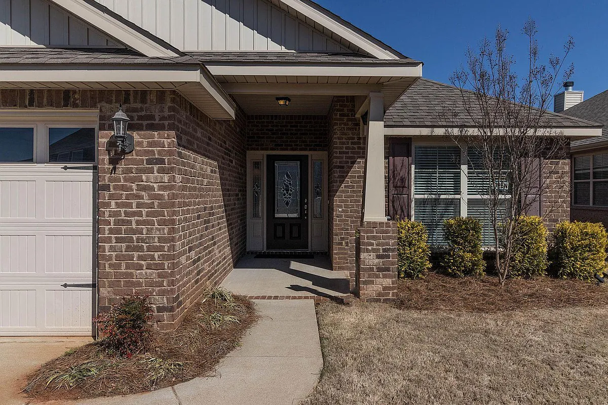 Building Photo - 127 Harold Murphy Dr