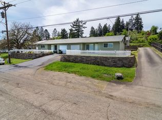 707 Cedar St APT 1, Yoncalla, OR 97499