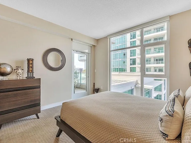 3141 Michelson #507 — Photo 18