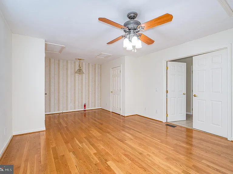 401 Ponderosa Trl #1 — Photo 24
