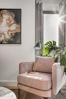 Sold by Compass | media 22