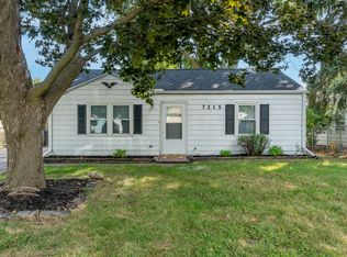 7215 Volquardsen Ave, Davenport, IA 52806