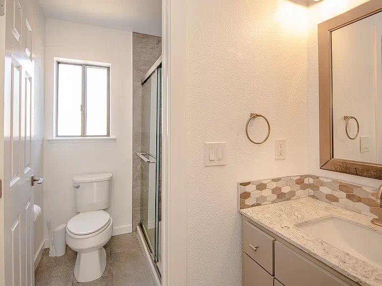 3121 Nantucket Ter — Photo 14