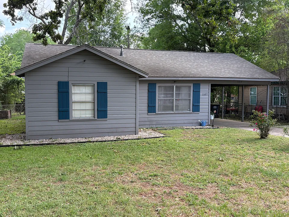 1107 Callahan Ave