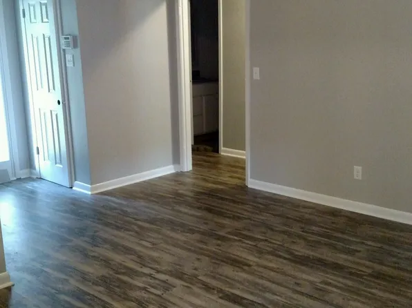 9978 Downing St, Semmes, AL 36575