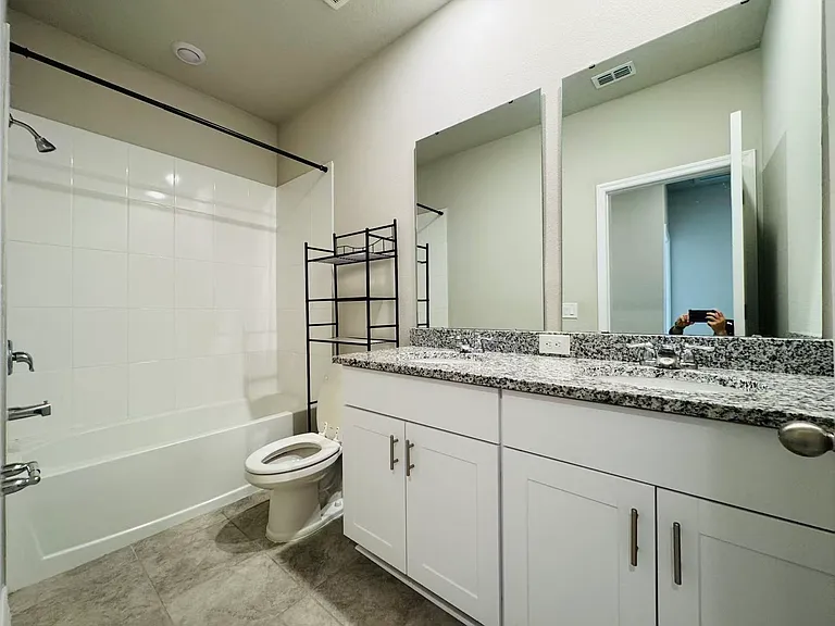 496 Adalines Aly — Photo 22