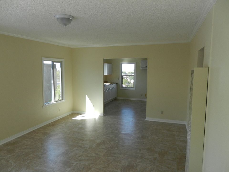 1st image of 1123 N Alma Ave