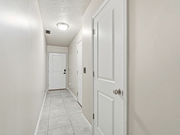 5th image of 1843 W 775 N
