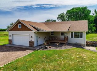 7628 460th St, Harris, MN 55032