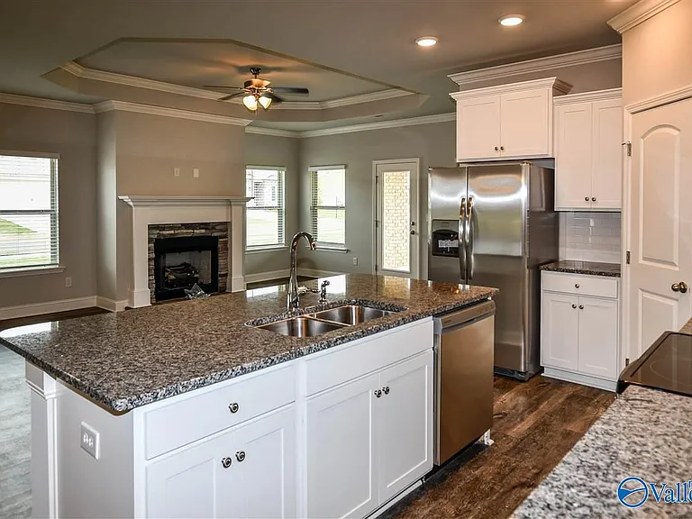 109 River Haven Dr — Photo 4