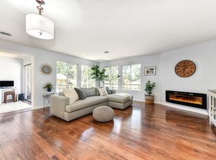 12741 Torrey Pines Dr, Auburn, CA 95602