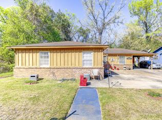 207 Hillside Dr, Vicksburg, MS 39180