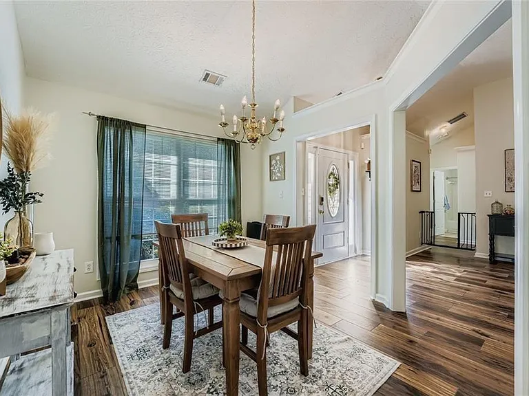 2895 Dogwood Creek Pkwy — Photo 11