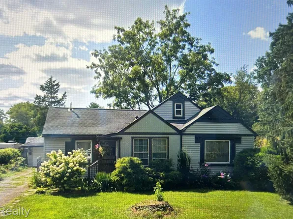 11340 Polk St, Taylor, MI 48180