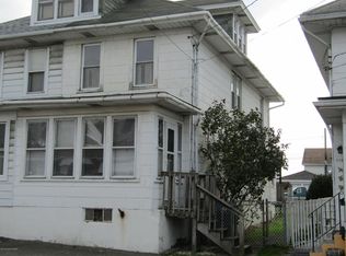 112 E Oak St, West Hazleton, PA 18202