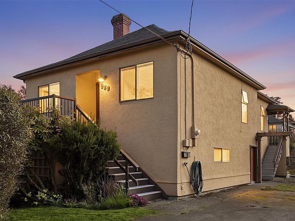 1st image of 989 Dunsmuir Rd