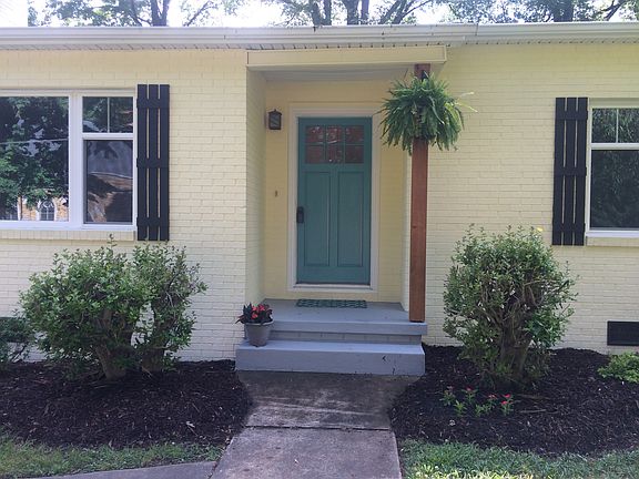 2nd image of 233 N Oakwood Dr