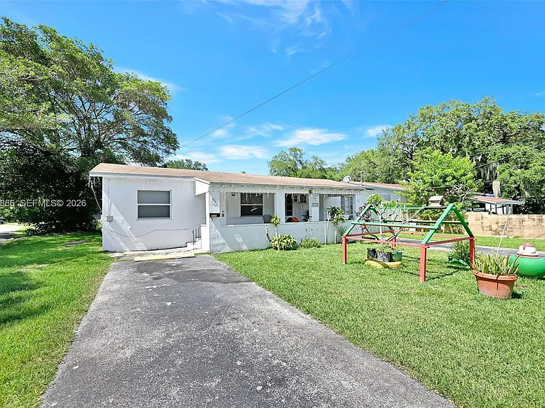 555 NW 90th St #EL — Photo 18