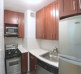 Rented by Citi Habitats