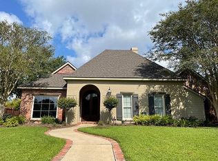 204 Westfield Dr, Lafayette, LA 70503
