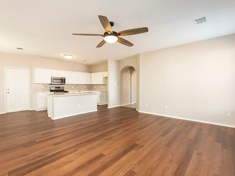 405 Mimosa Dr — Photo 11