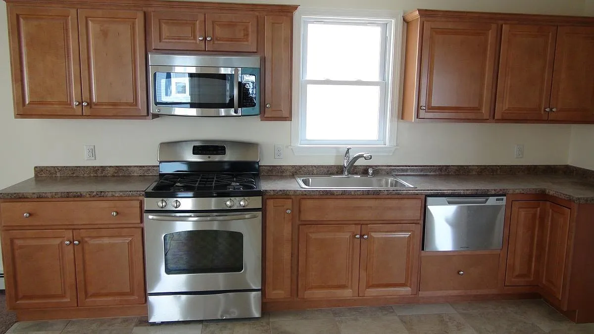 72 Sagamore Street — Photo 1