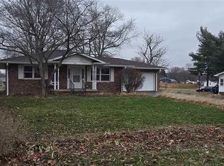 539 S Lincoln St, Clinton, IN 47842