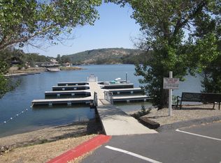 28 Lopes Ct, Copperopolis, CA 95228