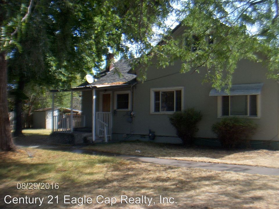 2nd image of 701 1/2 Adams Ave