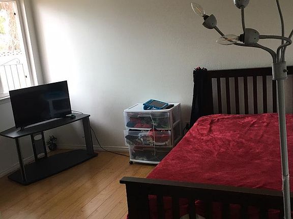 5th image of 614 Woodington Dr