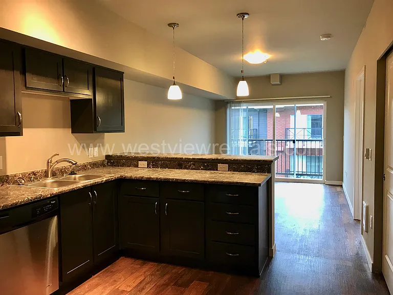 1010 Railroad Ave — Photo 425
