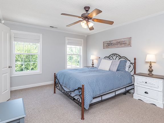 5th image of 9652 Rhodes Ct