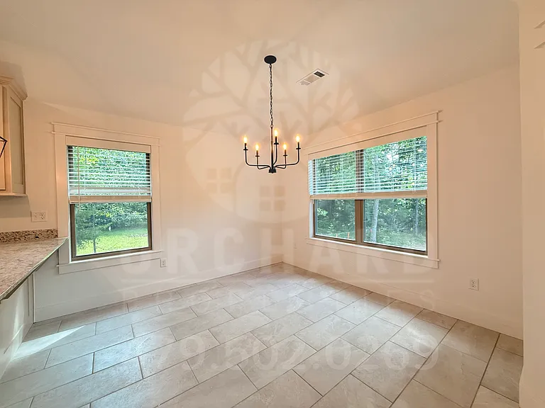66 Ruthwell Dr — Photo 8