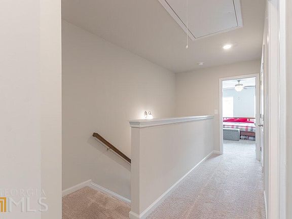 4th image of 3506 Lakeview Lndg #1