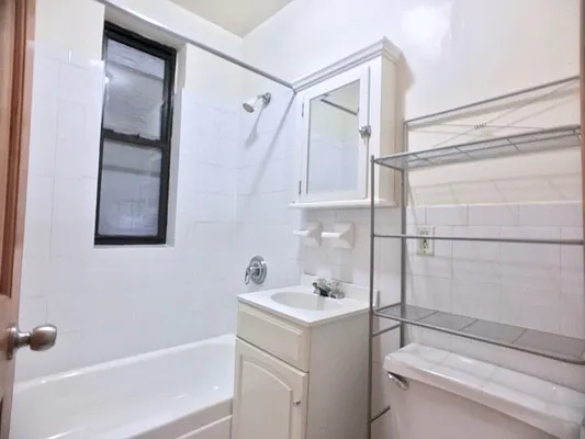 Rented by Sovereign Associates | media 4