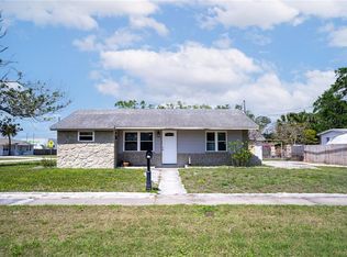 701 61st Ave NE, Saint Petersburg, FL 33703