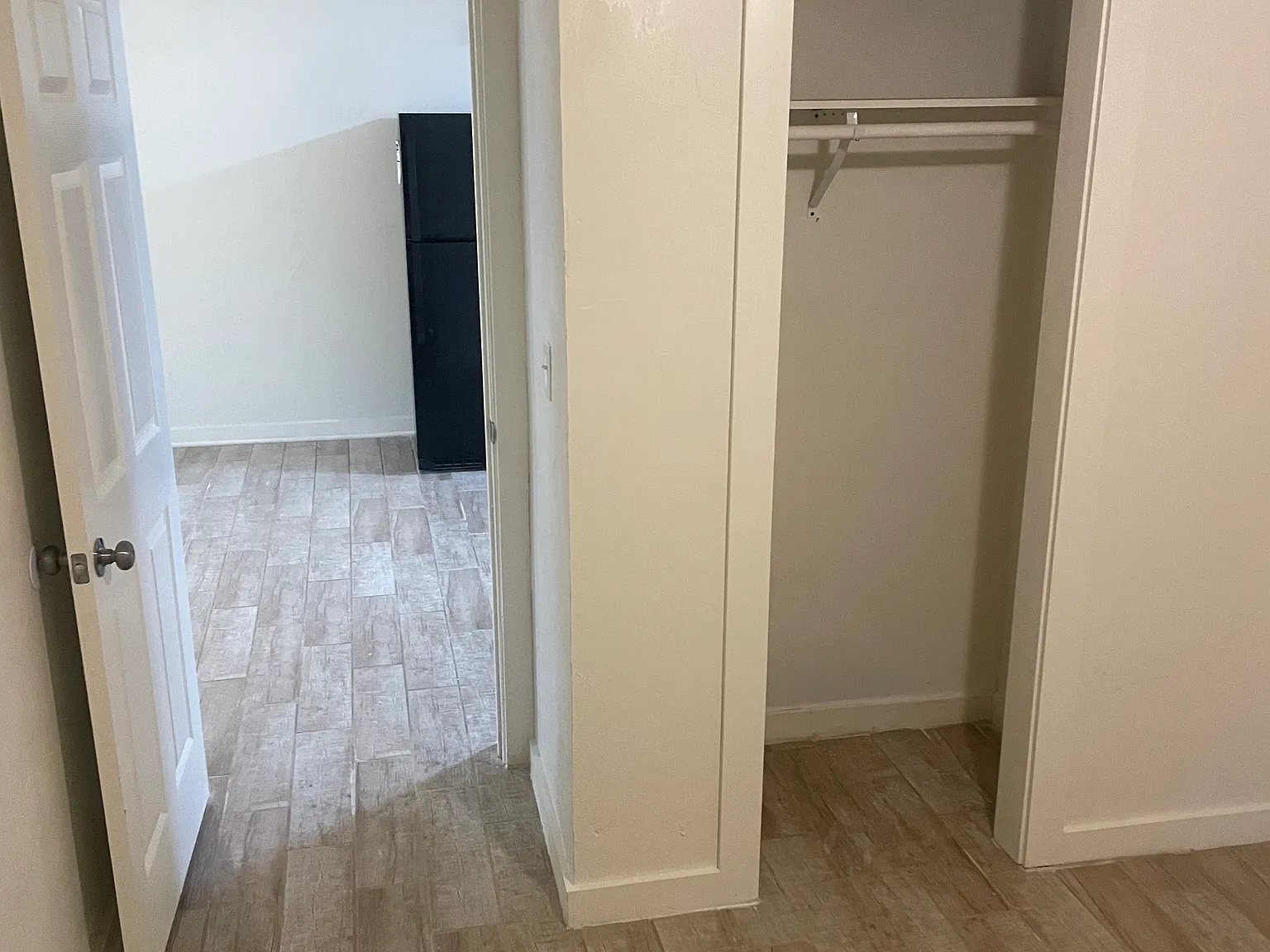 3 bed, 800 sqft, $995 — Photo 4