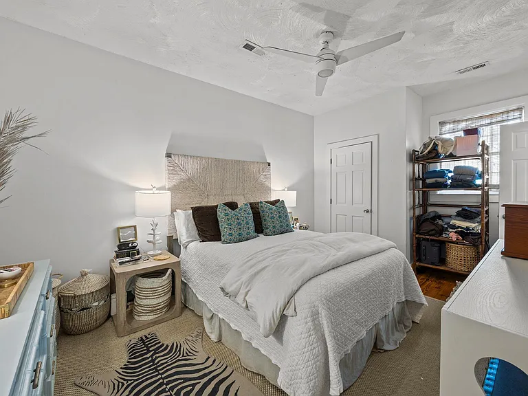 78 Nassau St — Photo 10