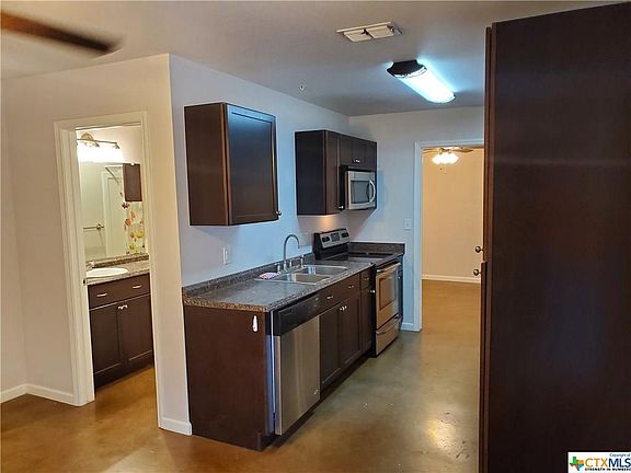 2nd image of 1037 W Court St #A