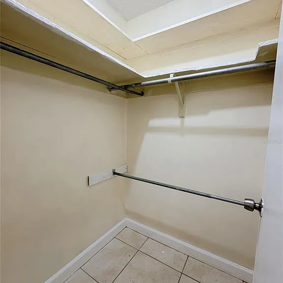 7522 Laurel Springs Dr — Photo 20
